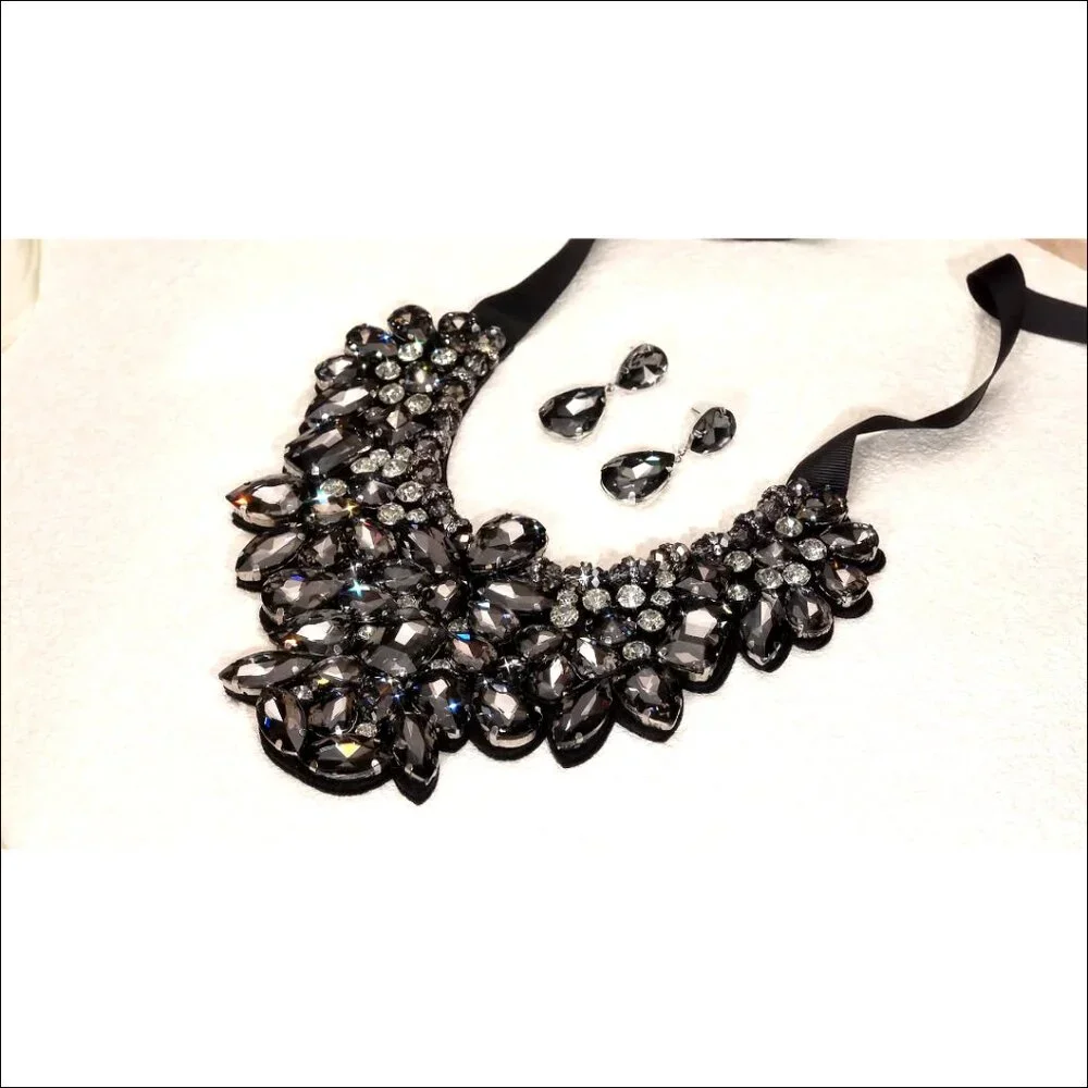 Crystal Rhinestone Statement Necklace Earrings Set Adjustable Costume Jewelry - Picture 6 of 6